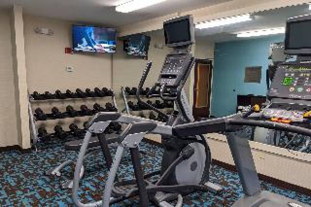 Desportos y Entretenimento