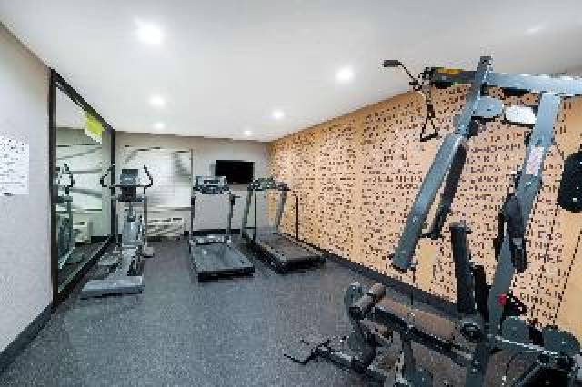 Desportos y Entretenimento
