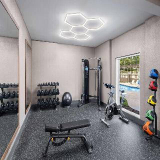Desportos y Entretenimento
