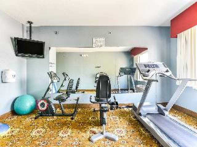 Desportos y Entretenimento