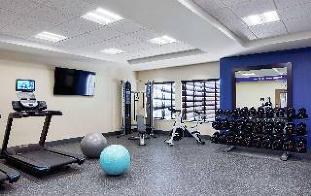 Desportos y Entretenimento