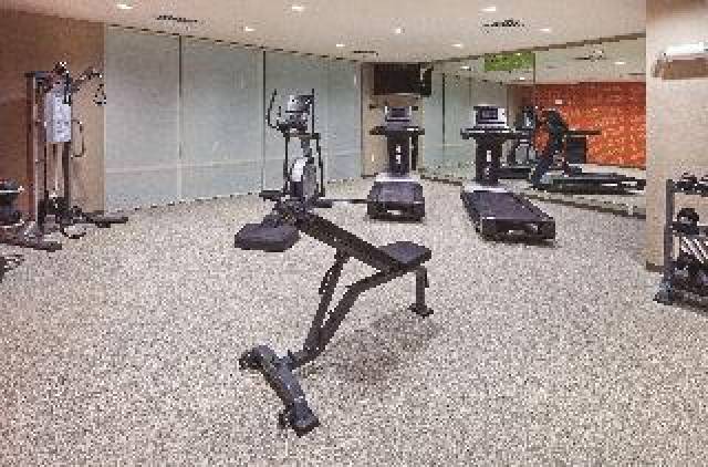 Desportos y Entretenimento