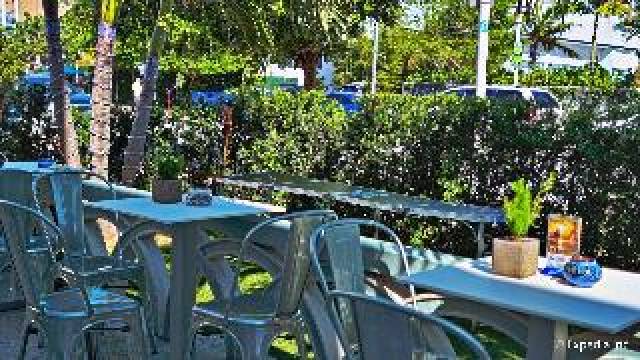 Desportos y Entretenimento