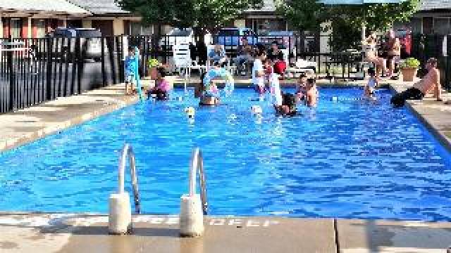 Desportos y Entretenimento