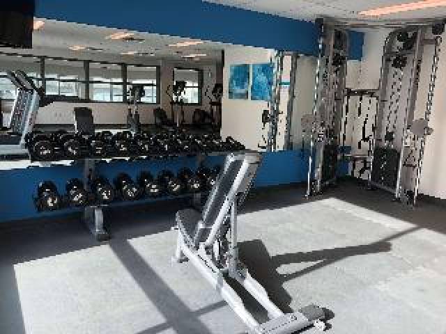 Desportos y Entretenimento