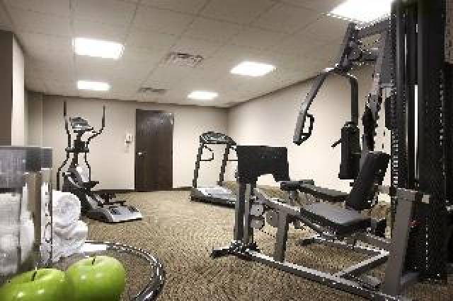 Desportos y Entretenimento