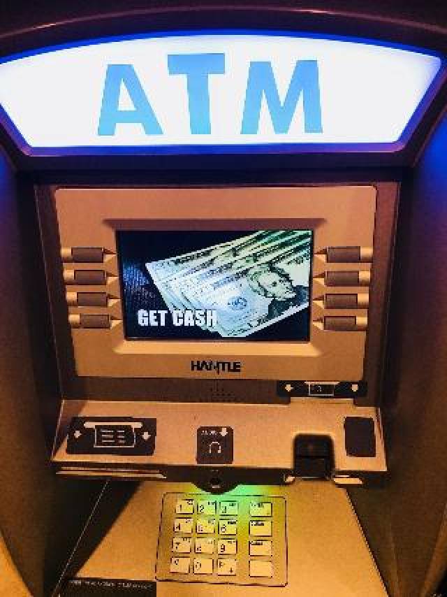 Desportos y Entretenimento