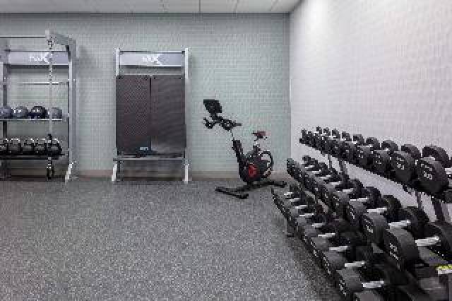 Desportos y Entretenimento