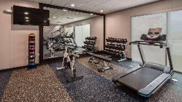 Desportos y Entretenimento