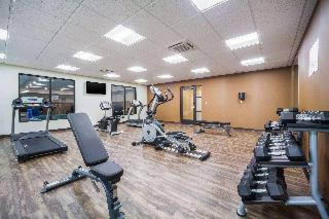 Desportos y Entretenimento