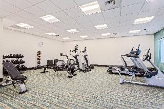 Desportos y Entretenimento
