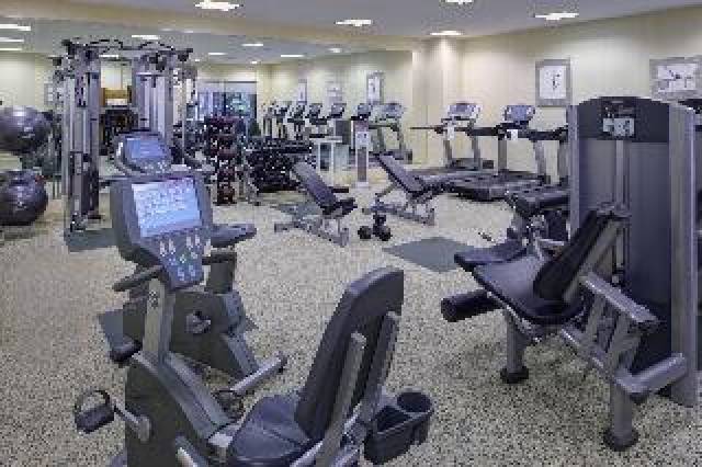 Desportos y Entretenimento