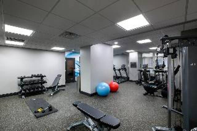 Desportos y Entretenimento