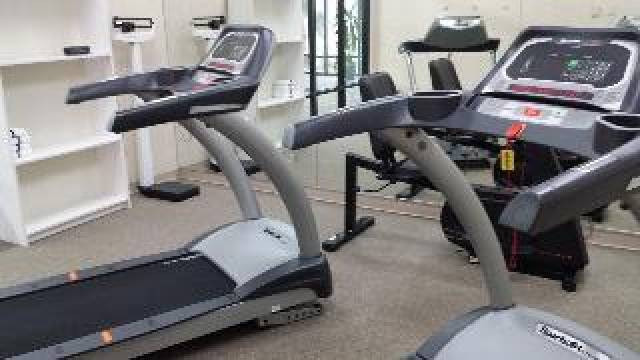 Desportos y Entretenimento