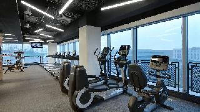Desportos y Entretenimento