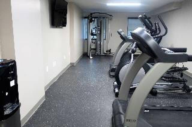 Desportos y Entretenimento