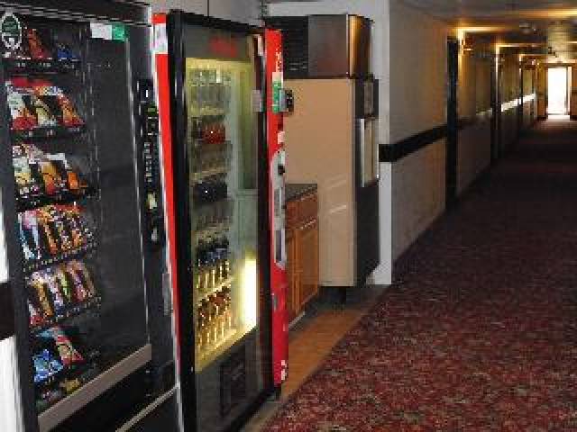 Desportos y Entretenimento