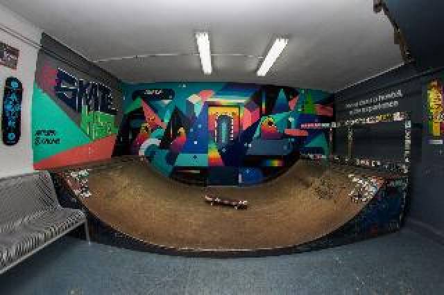 Desportos y Entretenimento