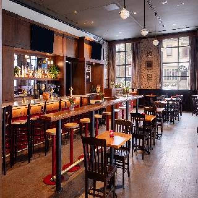 Bar