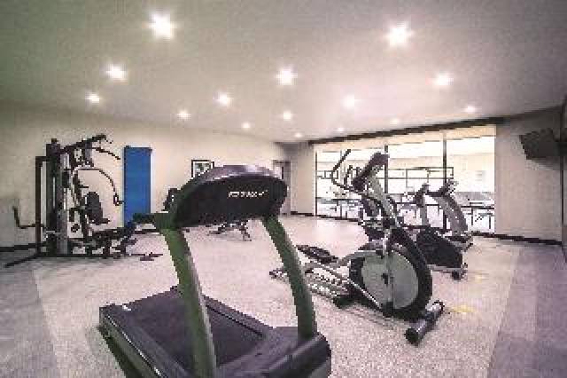 Desportos y Entretenimento