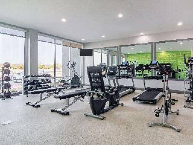 Desportos y Entretenimento