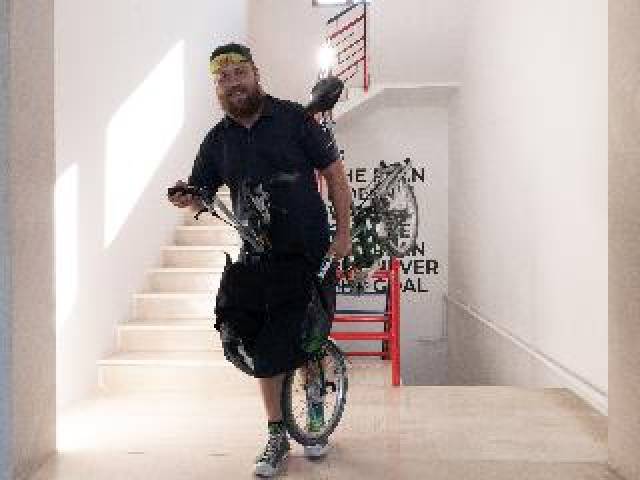 Desportos y Entretenimento