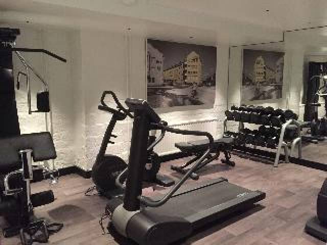 Desportos y Entretenimento