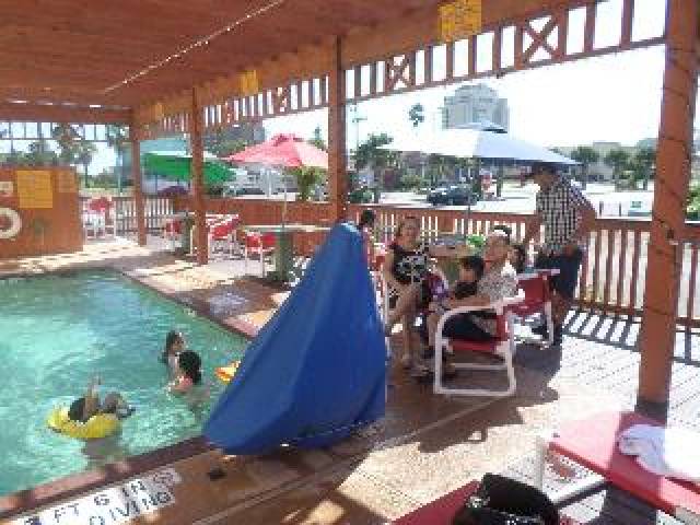 Desportos y Entretenimento