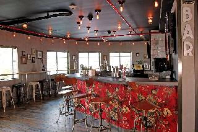 Bar