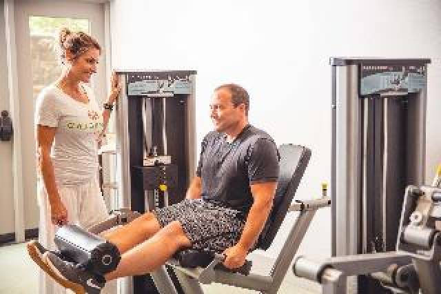 Desportos y Entretenimento