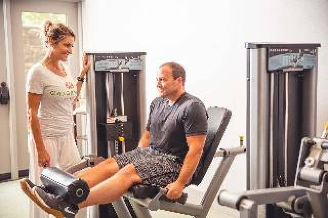 Desportos y Entretenimento