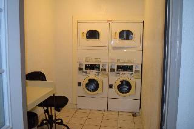 Desportos y Entretenimento