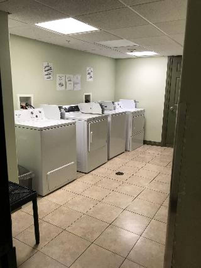 Desportos y Entretenimento
