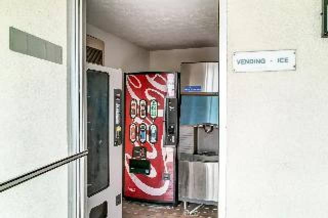 Desportos y Entretenimento