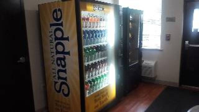 Desportos y Entretenimento