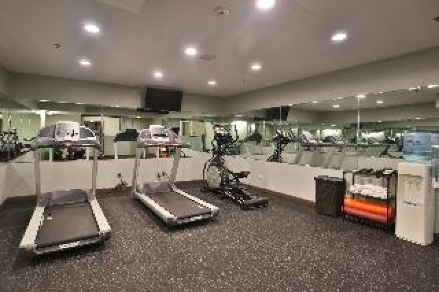 Desportos y Entretenimento