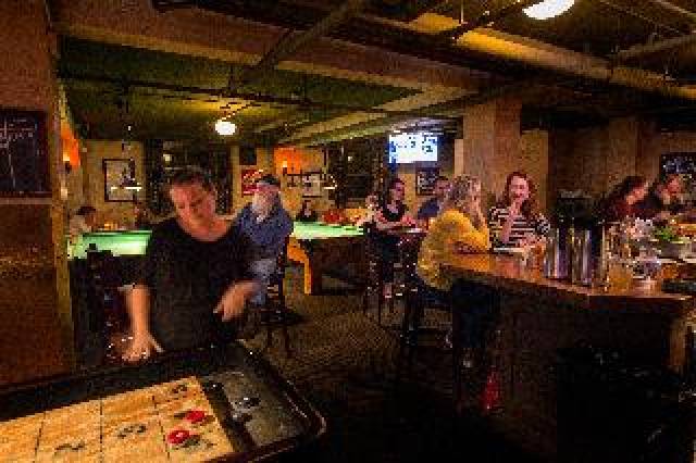 Bar
