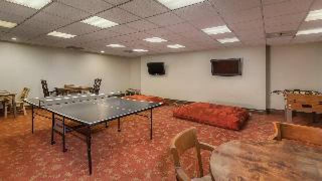 Desportos y Entretenimento