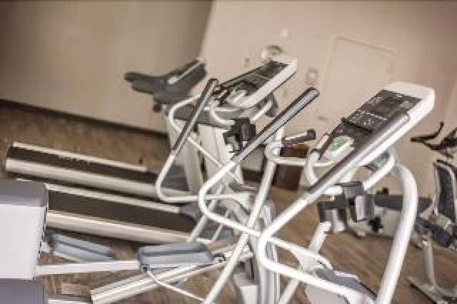 Desportos y Entretenimento