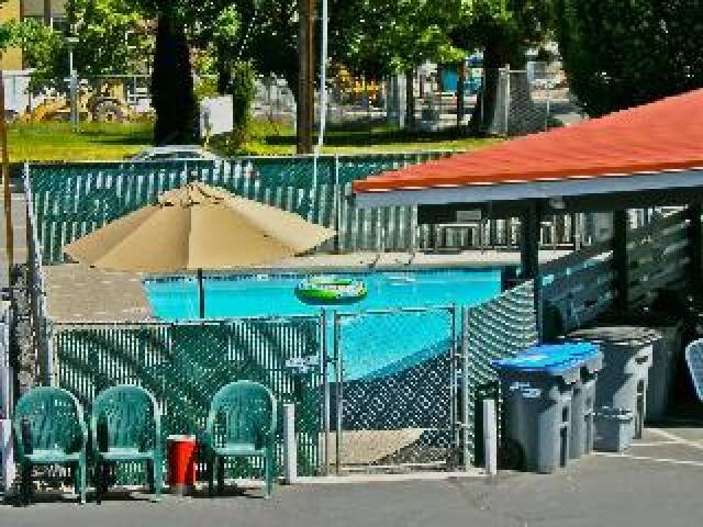 Desportos y Entretenimento