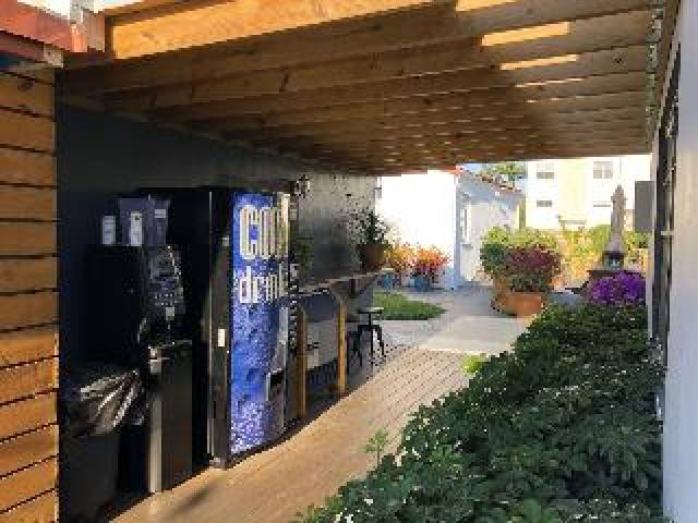 Desportos y Entretenimento