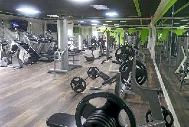 Desportos y Entretenimento