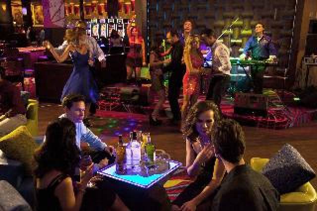 Bar