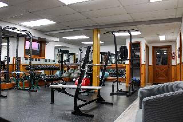 Desportos y Entretenimento