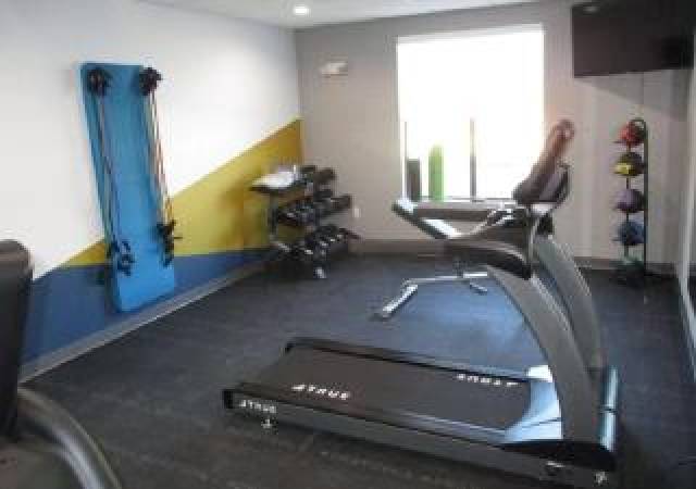 Desportos y Entretenimento