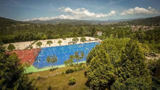Desportos y Entretenimento