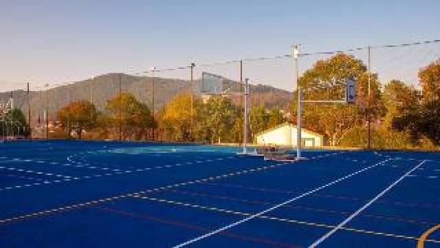 Desportos y Entretenimento