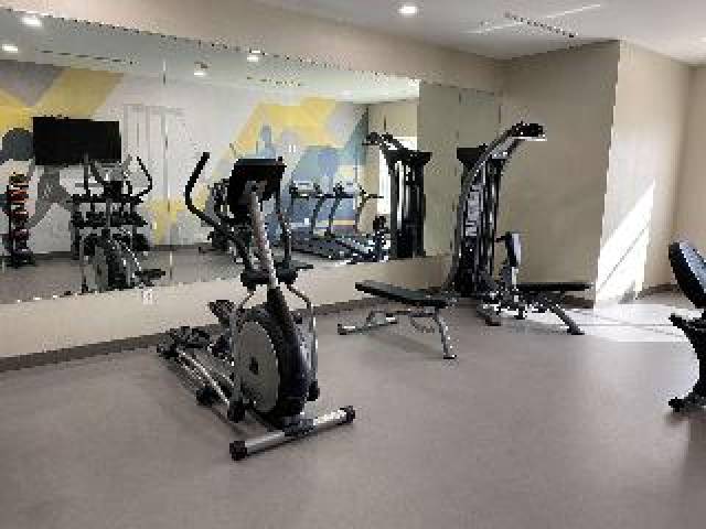 Desportos y Entretenimento
