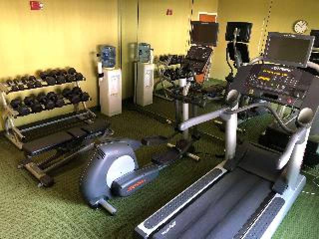 Desportos y Entretenimento