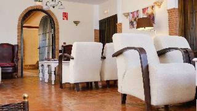 Desportos y Entretenimento